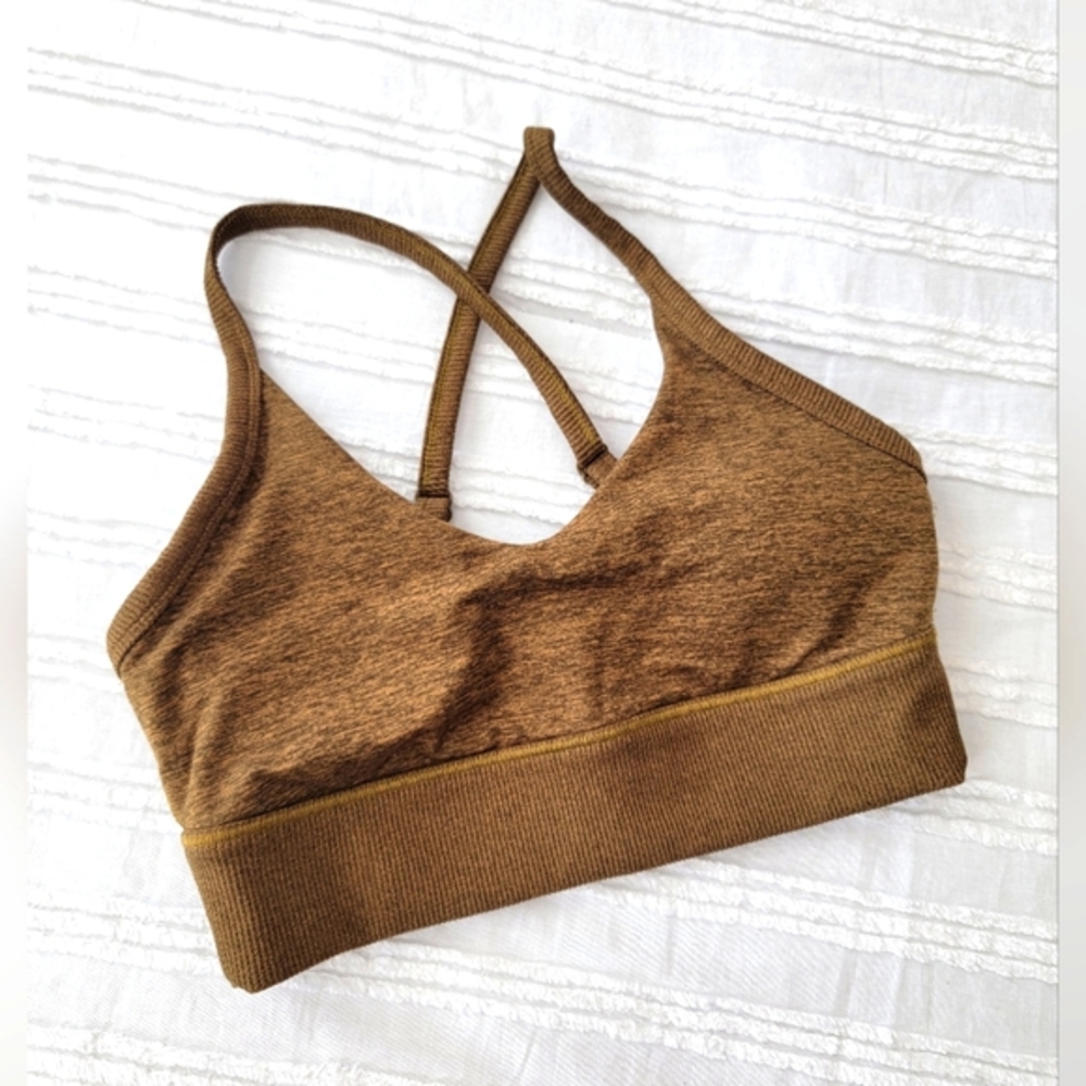 Hugger Sports Bra Offline by Aeri